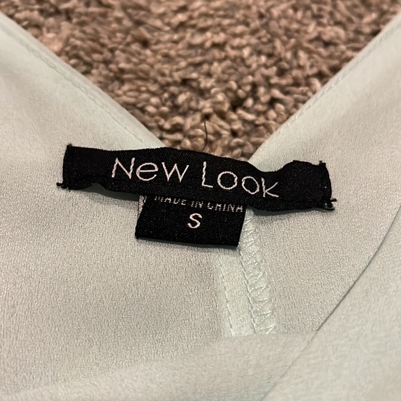 Flowy Mint Tank - Picture 2 of 4